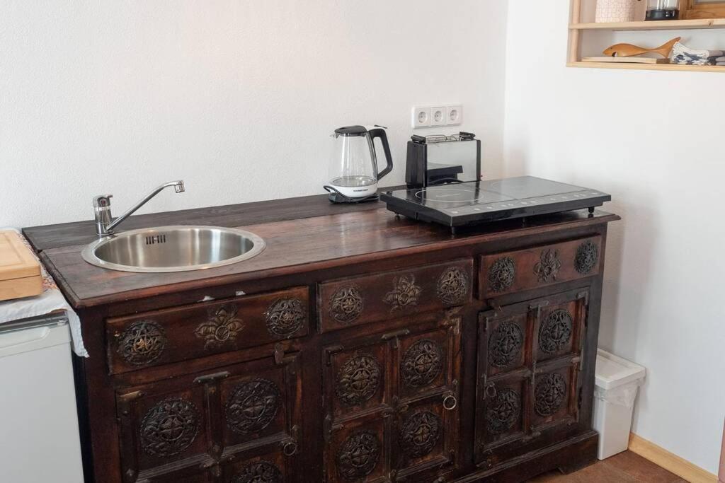 Ferienwohnung Von Der Herzogshoehe ,Wifi, Netflix, Parkplatz, Kamin, Fussbodenheizung, Thermomix, Babybett Chemnitz Eksteriør billede