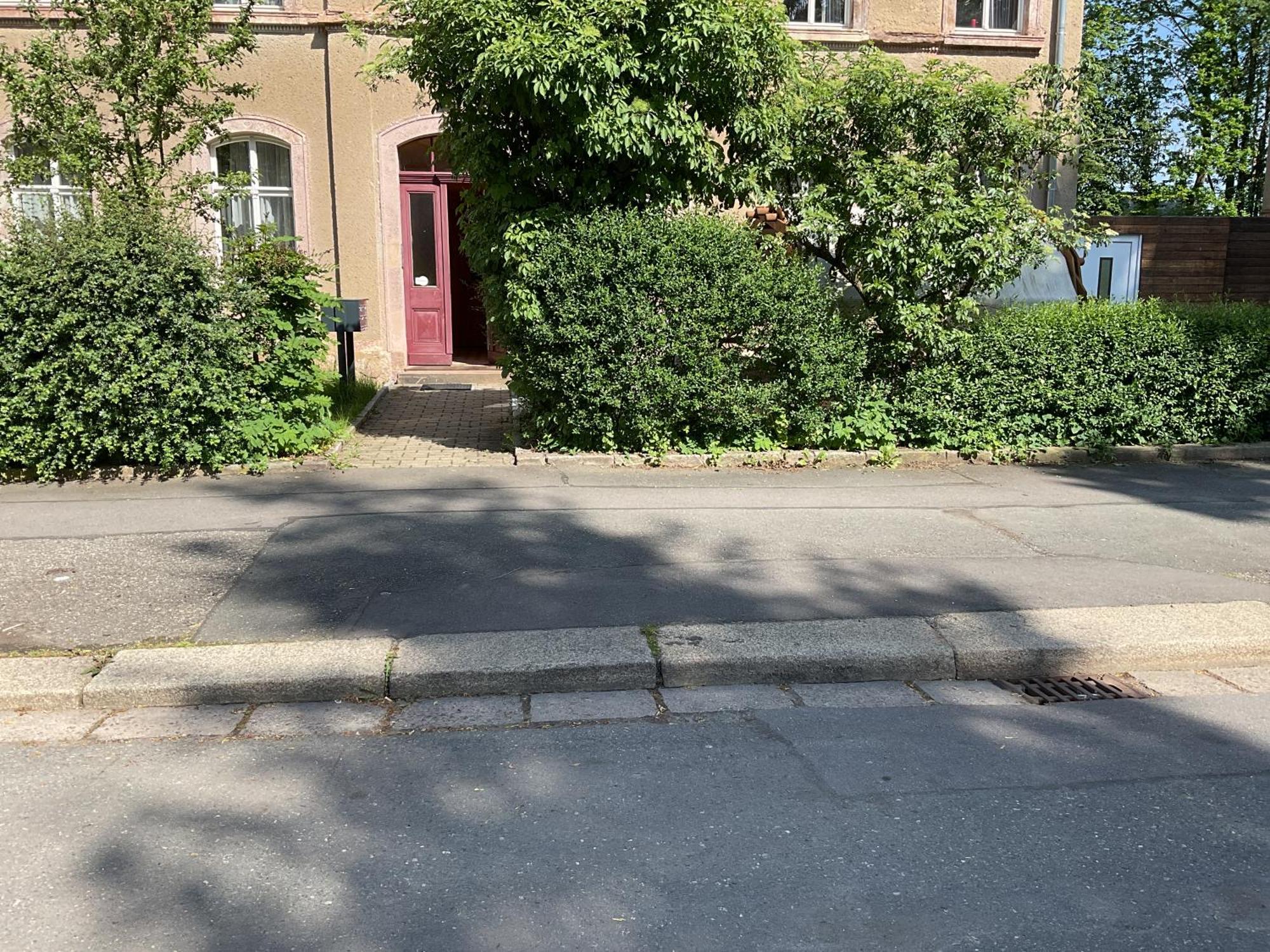 Ferienwohnung Von Der Herzogshoehe ,Wifi, Netflix, Parkplatz, Kamin, Fussbodenheizung, Thermomix, Babybett Chemnitz Eksteriør billede